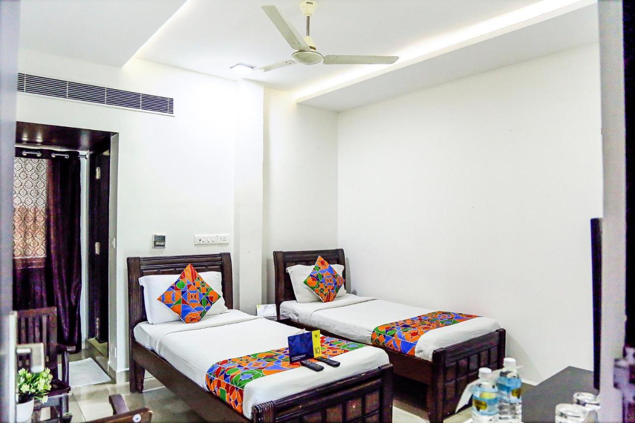 Fabexpress Essvee Mg Road Vijayawada Hotel Luaran gambar